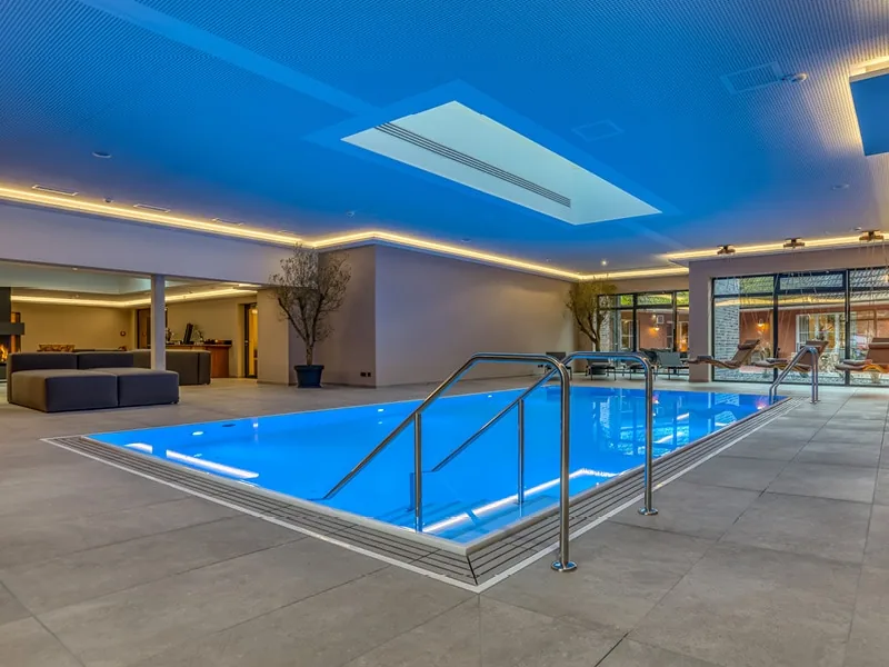Die Lösung für veraltete Schwimmbecken.